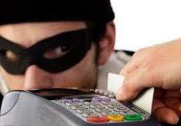 PRELEVATI 2.580 EURO AD UNA CONSUMATRICE CHE SI RIVOLGE ALLA LEGA CONSUMATORI: BANCO POSTA DEVE RISARCIRE !