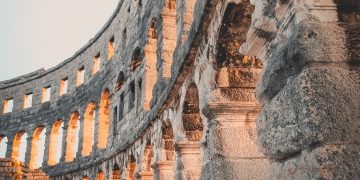 Italia un anno dopo lo scoppio della pandemia: nuove manovre a sostegno delle famiglie