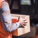pacco vuoto dopo una consegna di un acquisto online