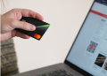 Consumatore presenta un reclamo per un acquisto effettuato su un marketplace online