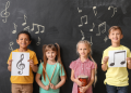 Foto dei bambini senza consenso a scuola o durante lo sport